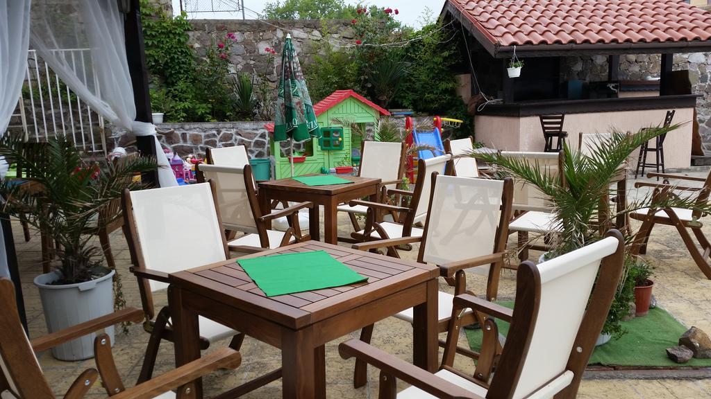 Hotel Lozite โซโซโปล ภายนอก รูปภาพ